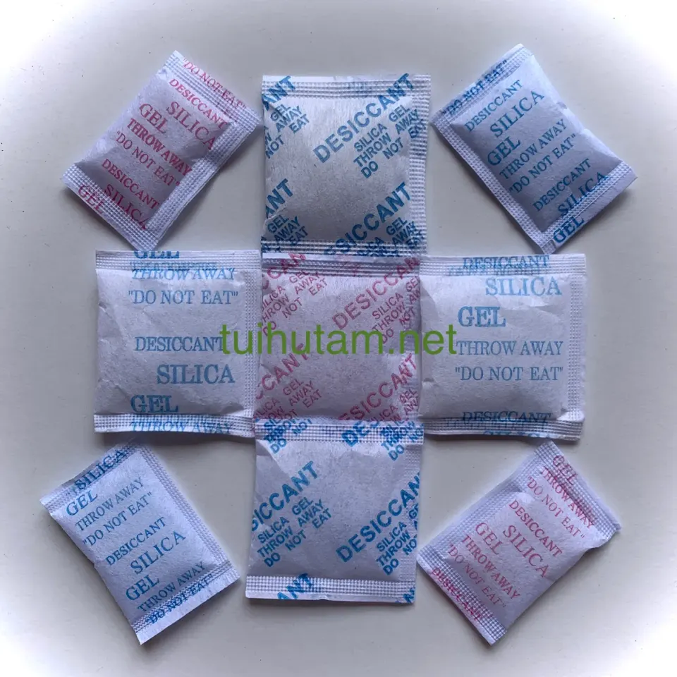 工业干燥剂多少钱一公斤/一包?透明硅胶、蓝胶与蒙脱石选型比价指南 - 越南铁日防潮工厂