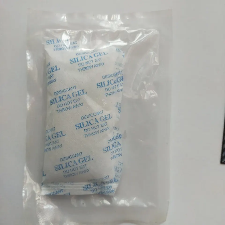 食品专用硅胶干燥剂:安全无毒、防潮保脆,源头工厂高性价比供应 - 越南铁日防潮工厂